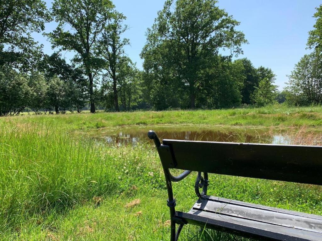 Rusttheater, Genieten Van Rust En Ruimte Reutum Exterior foto