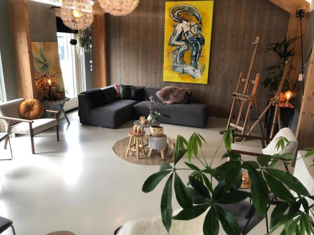 Rusttheater, Genieten Van Rust En Ruimte Reutum Exterior foto